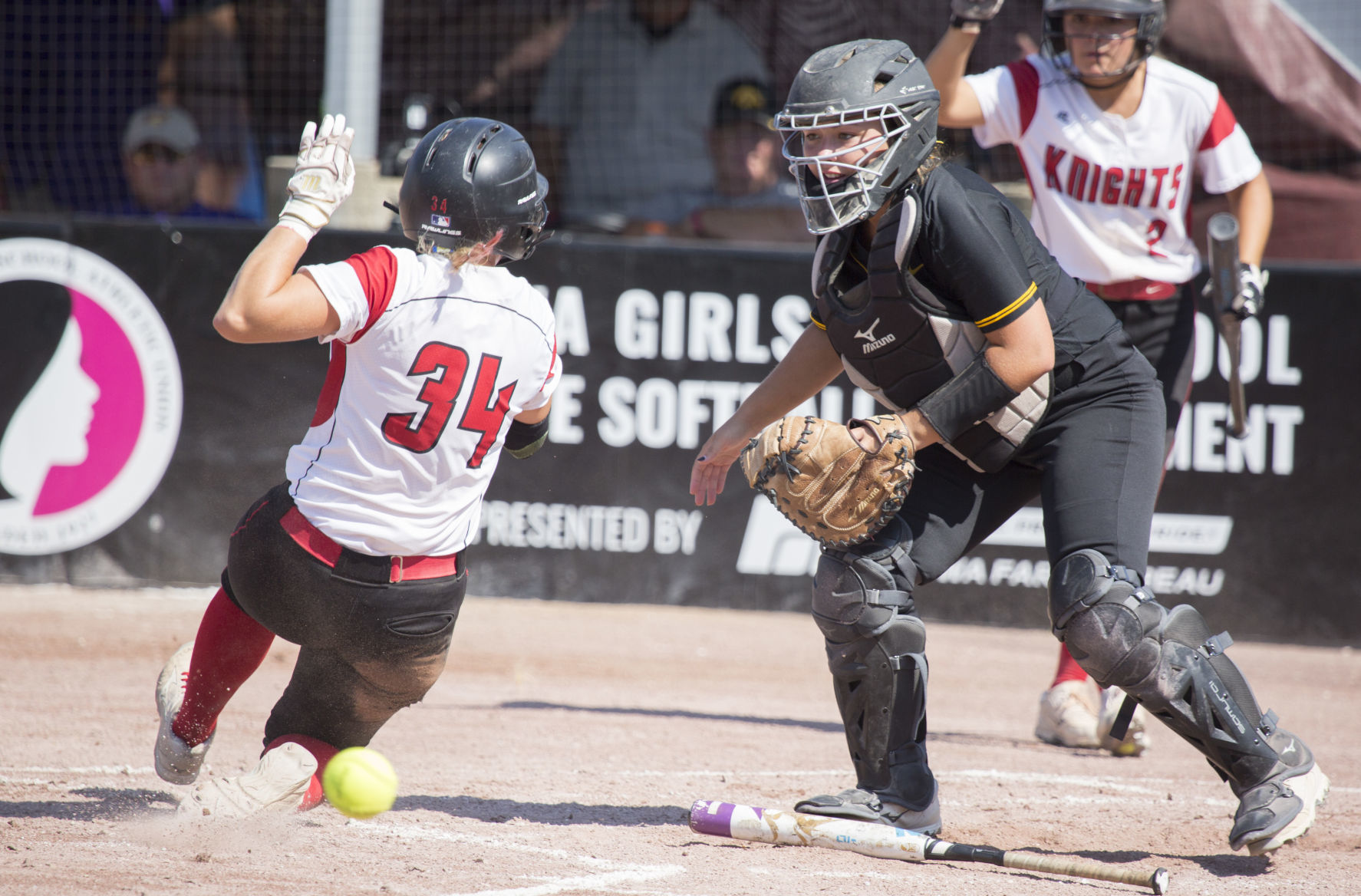 072619-state-softball-louisa-muscatine-02